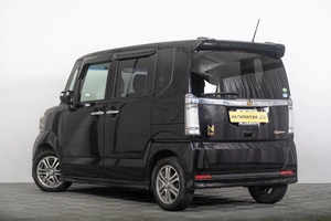Хетчбэк Honda N-BOX 2013 года, 779000 рублей, Томск