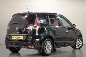 Минивэн Renault Scenic 2011 года, 669000 рублей, Челябинск