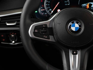 Седан BMW 5 серия 2017 года, 3289999 рублей, Москва