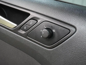 Седан Volkswagen Jetta 2013 года, 1039000 рублей, Воронеж