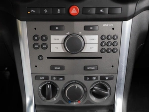 Внедорожник Opel Antara 2013 года, 1249000 рублей, Тюмень