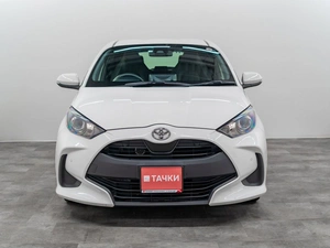 Хетчбэк Toyota Yaris 2020 года, 1230000 рублей, Красноярск