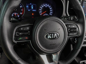 Внедорожник Kia Sportage 2017 года, 2049000 рублей, Воронеж