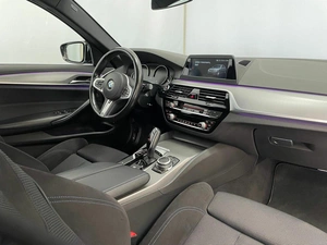 Седан BMW 5 серия 2019 года, 3863000 рублей, Красноярск