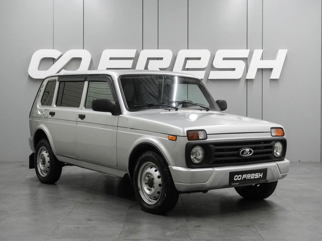 Внедорожник ВАЗ (LADA) 4x4 (Нива) 2016 года, 779000 рублей, Воронеж