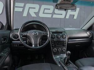 Седан Mazda 6 2005 года, 699000 рублей, Сургут