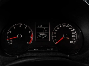 Седан Volkswagen Polo 2017 года, 1299000 рублей, Тюмень