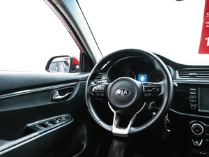 Седан Kia Rio 2018 года, 1250000 рублей, Красноярск