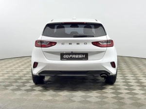 Хетчбэк Kia Ceed 2022 года, 1970100 рублей, Казань