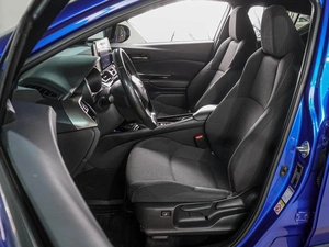 Внедорожник Toyota C-HR 2019 года, 2249000 рублей, Воронеж