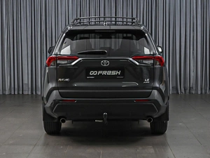 Внедорожник Toyota RAV4 2019 года, 2799000 рублей, Ставрополь