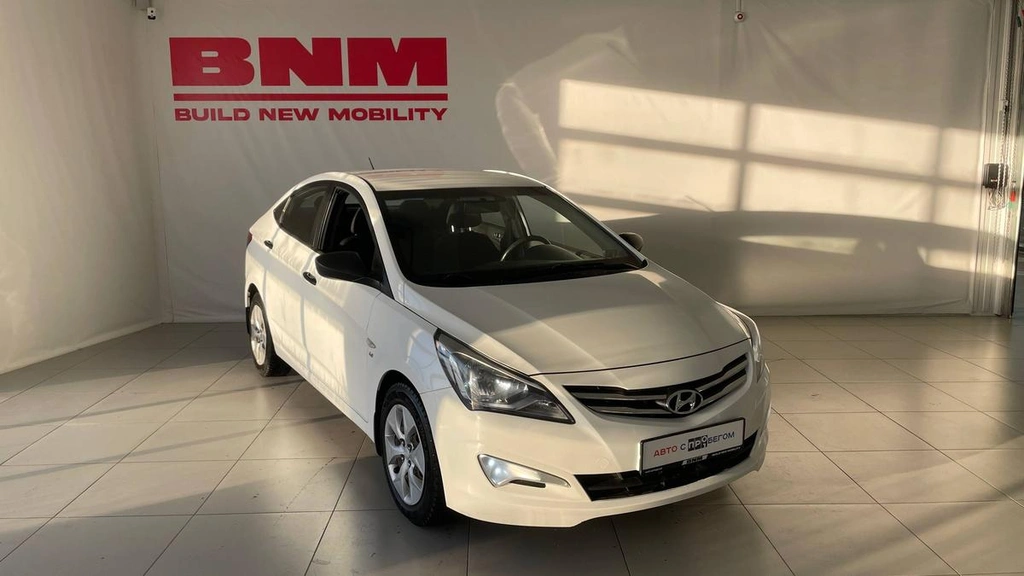 Седан Hyundai Solaris 2014 года, 990000 рублей, Смоленск