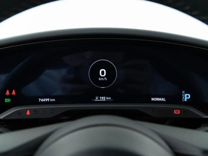 Седан Porsche Taycan 2021 года, 6498999 рублей, Москва