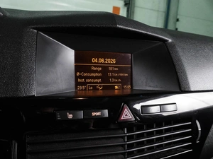Хетчбэк Opel Astra 2010 года, 699000 рублей, Воронеж