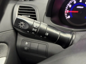 Седан Hyundai Solaris 2013 года, 800000 рублей, Красноярск