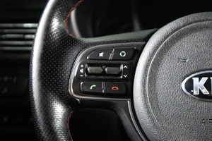 Седан Kia Optima 2016 года, 1839000 рублей, Сургут