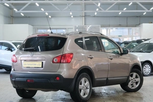 Внедорожник Nissan Qashqai 2009 года, 989000 рублей, Омск