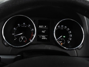 Внедорожник Skoda Yeti 2011 года, 1029000 рублей, Воронеж