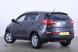 Внедорожник Kia Sportage 2013 года, 1499000 рублей, Омск