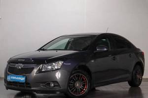 Седан Chevrolet Cruze 2011 года, 619000 рублей, Челябинск
