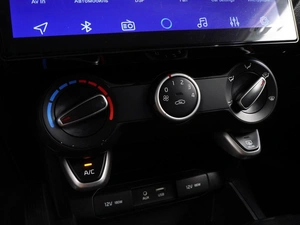 Хетчбэк Kia Rio X-Line 2018 года, 1449000 рублей, Воронеж