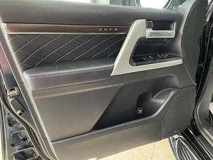 Внедорожник Toyota Land Cruiser 2018 года, 6397000 рублей, Солонцы