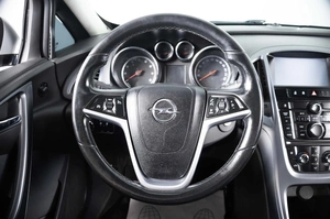 Хетчбэк Opel Astra GTC 2012 года, 779000 рублей, Пермь