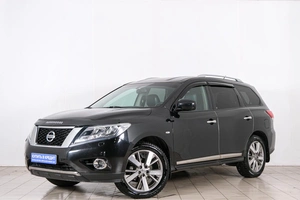 Внедорожник Nissan Pathfinder 2015 года, 1989000 рублей, Красноярск