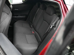 Внедорожник Toyota C-HR 2019 года, 2329000 рублей, Кирилловка