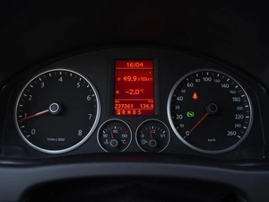 Внедорожник Volkswagen Tiguan 2009 года, 1010000 рублей, Волгоград