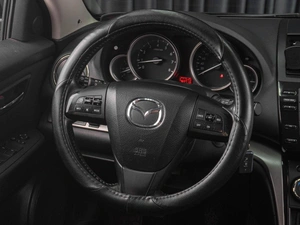 Седан Mazda 6 2011 года, 1049000 рублей, Тюмень