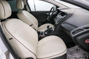 Хетчбэк Ford Focus 2013 года, 809000 рублей, Красноярск