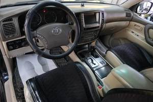 Внедорожник Toyota Land Cruiser 2004 года, 2399000 рублей, Омск