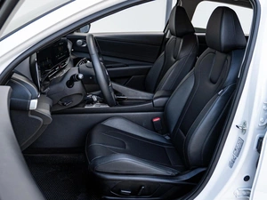Седан Hyundai Elantra 2023 года, 2089000 рублей, Краснодар