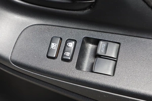 Хетчбэк Toyota Vitz 2019 года, 1129000 рублей, Новосибирск