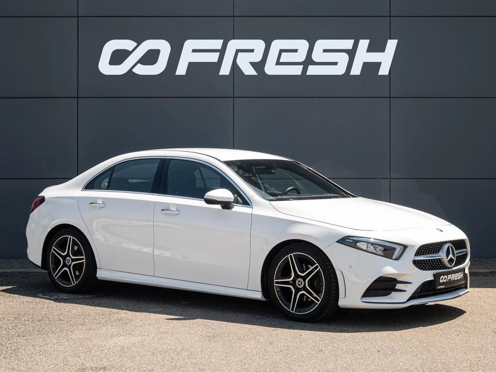 Седан Mercedes-benz A-класс 2019 года, 2625000 рублей, Краснодар
