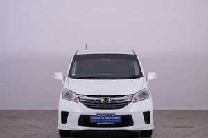 Минивэн Honda Freed 2014 года, 1299000 рублей, Омск