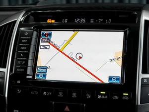 Внедорожник Toyota Land Cruiser 2012 года, 3594000 рублей, Тюмень