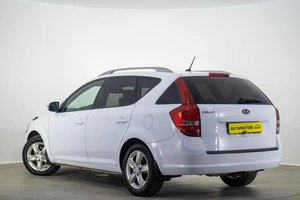 Универсал Kia Ceed 2011 года, 849000 рублей, Оренбург