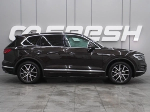Внедорожник Volkswagen Touareg 2019 года, 5899000 рублей, Воронеж