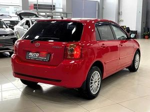 Хетчбэк Toyota Corolla 2005 года, 637000 рублей, Солонцы