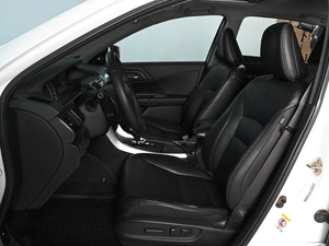 Седан Honda Accord 2013 года, 1599000 рублей, Ростов-на-Дону