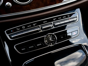 Седан Mercedes-benz E-класс 2016 года, 2850000 рублей, Краснодар