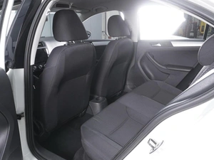 Седан Volkswagen Jetta 2012 года, 950000 рублей, Ростов-на-Дону