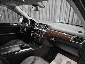 Внедорожник Mercedes-benz M-класс 2011 года, 1850000 рублей, Красноярск