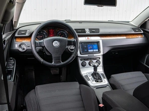 Универсал Volkswagen Passat 2007 года, 900000 рублей, Краснодар