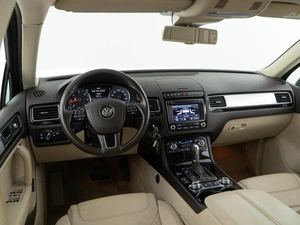 Внедорожник Volkswagen Touareg 2015 года, 3490444 рублей, Москва