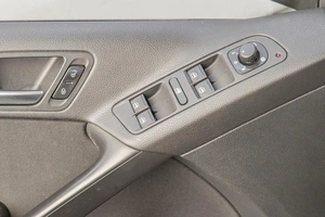 Внедорожник Volkswagen Tiguan 2014 года, 1799000 рублей, Челябинск