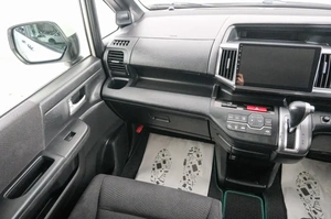Минивэн Honda Stepwgn Spada 2013 года, 1489000 рублей, Красноярск