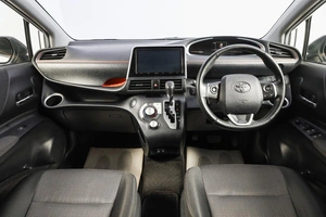 Минивэн Toyota Sienta 2020 года, 1889000 рублей, Новосибирск